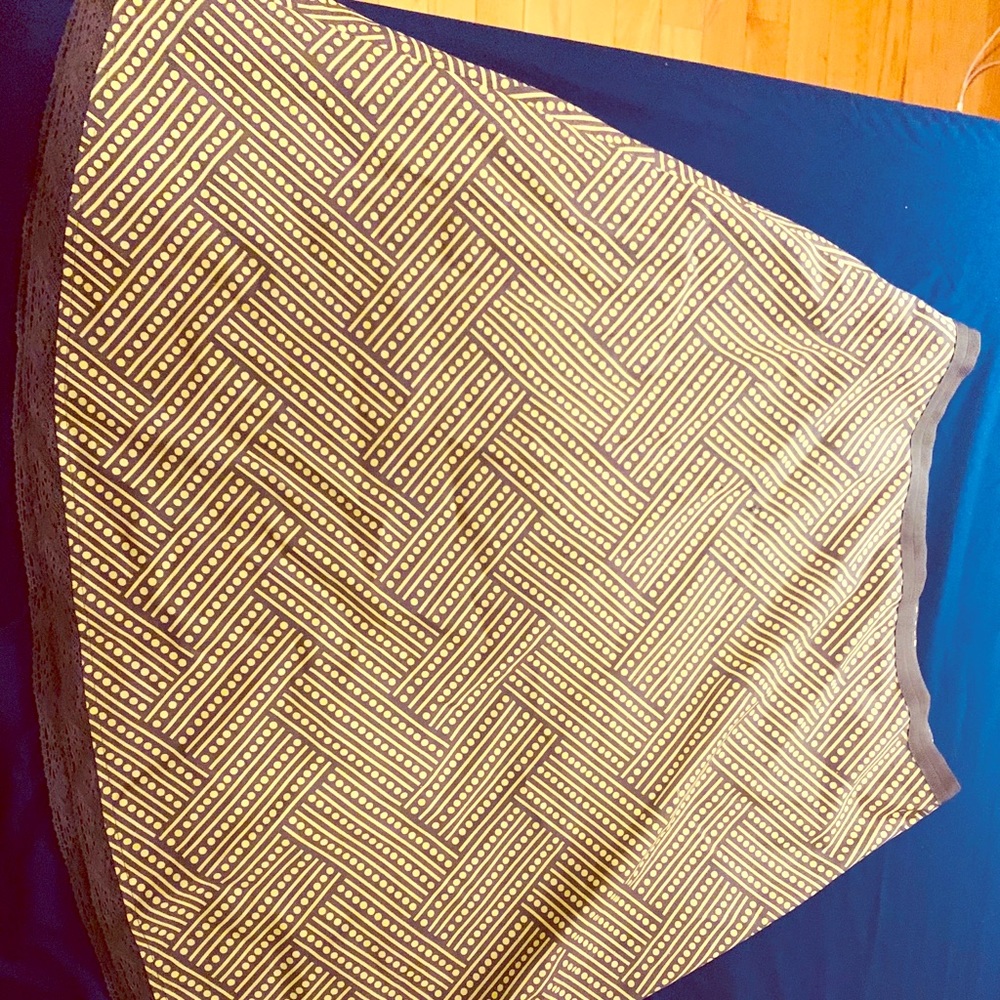 Nice knee length skirt from boutique!!